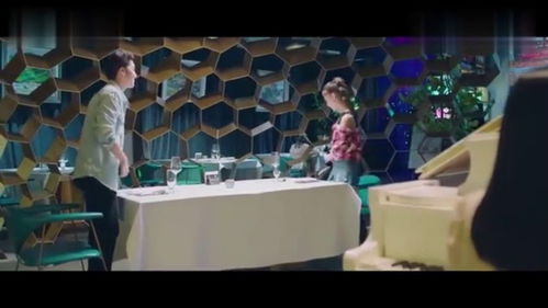 銀幕內(nèi)外 當(dāng)角色傲嬌，服務(wù)者無言——淺析影視中餐飲服務(wù)場(chǎng)景的戲劇張力